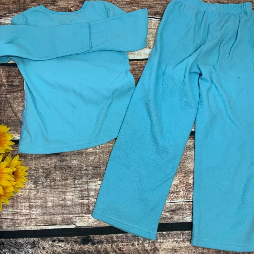 Girls Frozen Pajamas. Size 6x - Picture 5 of 6